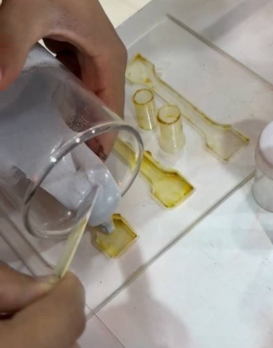 Bone Cement Enhanced with Bioactive Glas